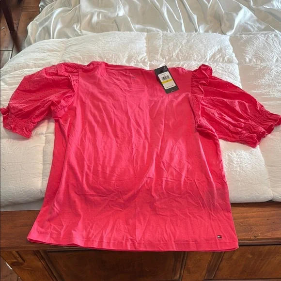 Tommy Hilfiger Women's pink top new with tags - Picture 4 of 4